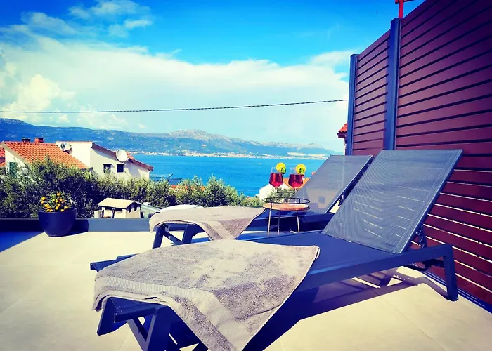 Villa Madu --- Entire Private Villa With Jacuzzi